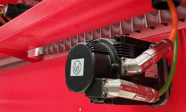 CNC Tile Cutting Machine